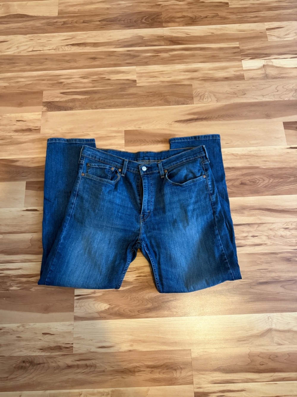Levi jeans
